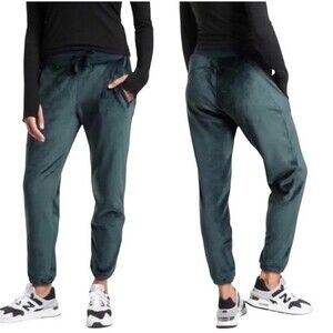 Athleta Women's Emerald Green Velour Thick Double Cozy Karma Jogger w Pockets S